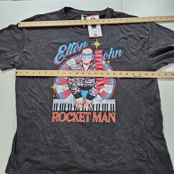 Elton John T Shirt Womens XL Black Rocket Man 2024 HST Global Ltd Official Merch - Picture 4 of 13